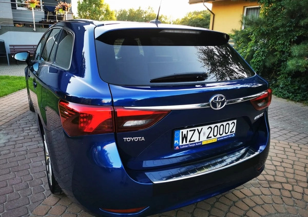 Toyota Avensis cena 42850 przebieg: 274700, rok produkcji 2015 z Korsze małe 781